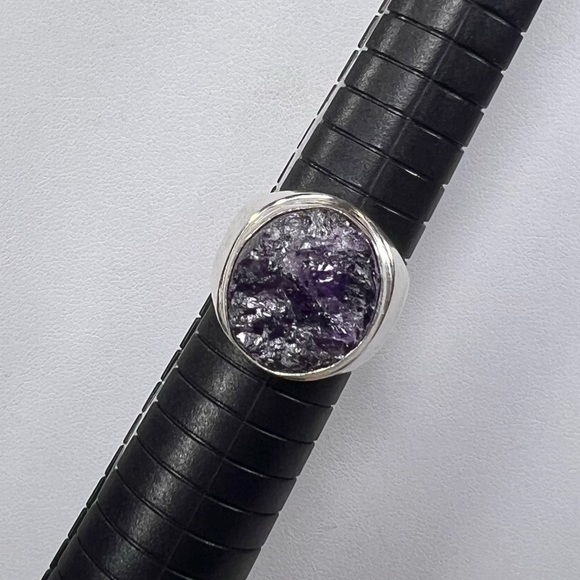 Rough Amethyst 925 Gemstone Ring size 8.5 - Picture 1 of 5